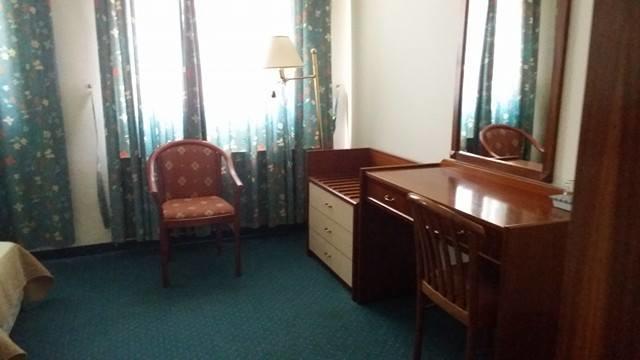 Rosary Sister Guest House Ein Karem เยรูซาเลม ภายนอก รูปภาพ