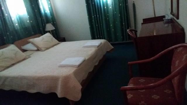 Rosary Sister Guest House Ein Karem เยรูซาเลม ภายนอก รูปภาพ